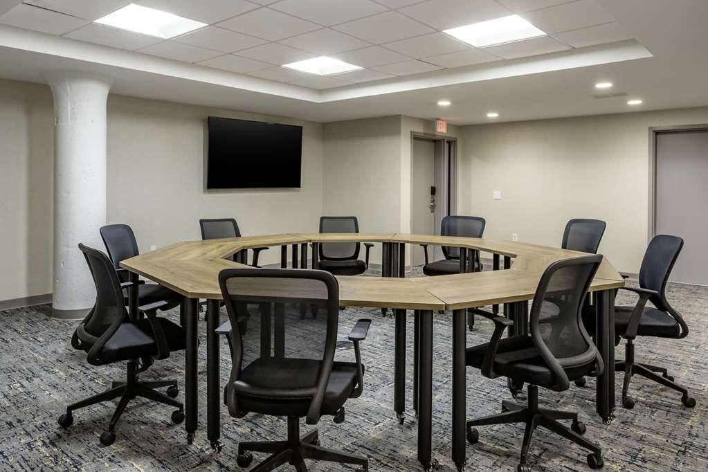 Comfort Inn & Suites Newark Liberty International Airport Facilités photo